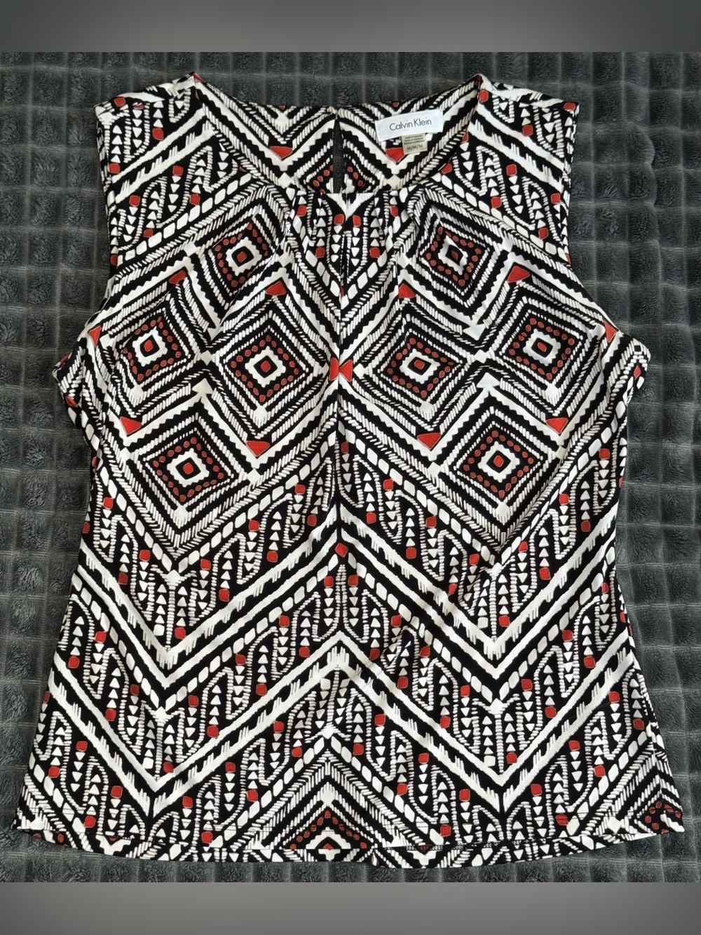 ❤️ Calvin Klein Med Black Rust Orange Red Print Sleeveless Top Blouse Accents B7
